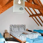 Go4surf Lofts Apartman