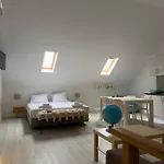 Go4surf Lofts Apartman *