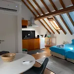 Go4surf Lofts Apartman Peniche