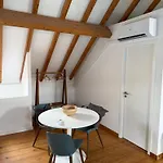 Go4surf Lofts Apartmán