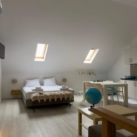 Go4surf Lofts Appartement *